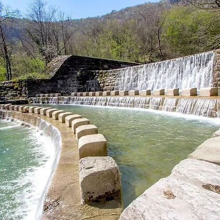 Sandi - Free Parking Hotel 4*