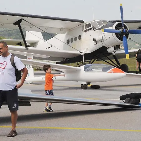 Sandi - Free Parking Hotel