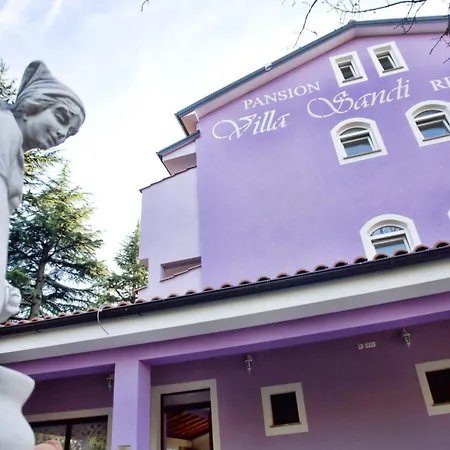Hotell Sandi - Free Parking