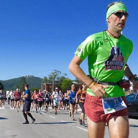 Hotel Sandi - Free Parking