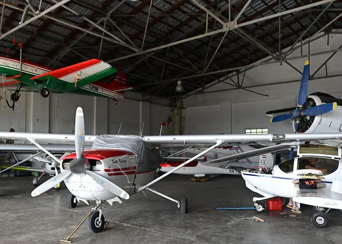 Sandi - Free Parking Otel 4*