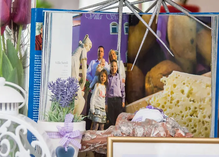 Sandi - Free Parking Otel 4*